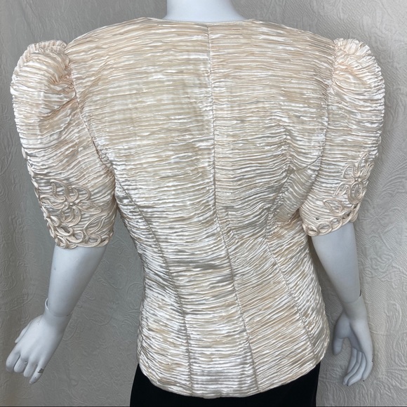 Vintage ILGWU Karen Lawrence by Matthew Fortuny Pleat Formal Jacket - Picture 7 of 14